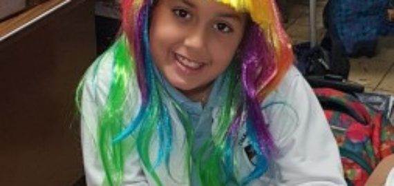 día del peinado loco